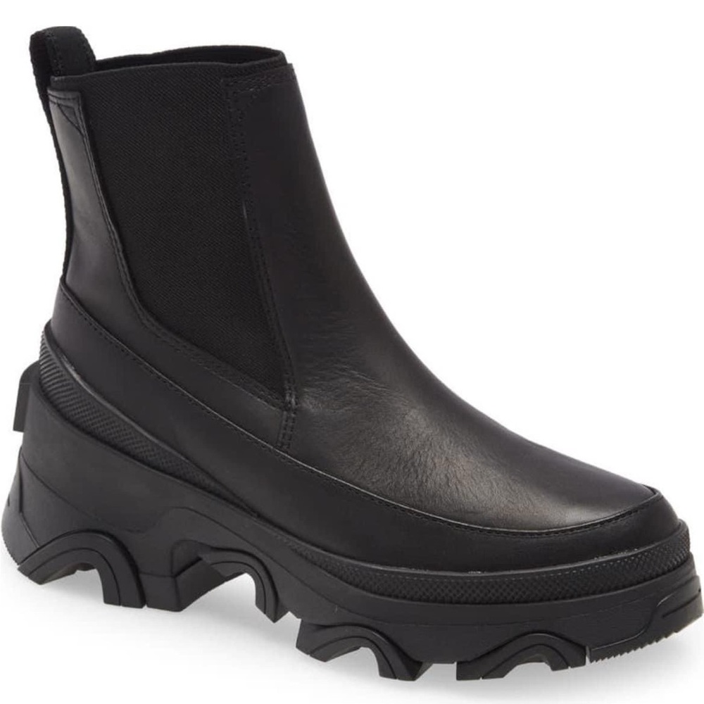 NIB Sorel Brex Chelsea boots, size 7